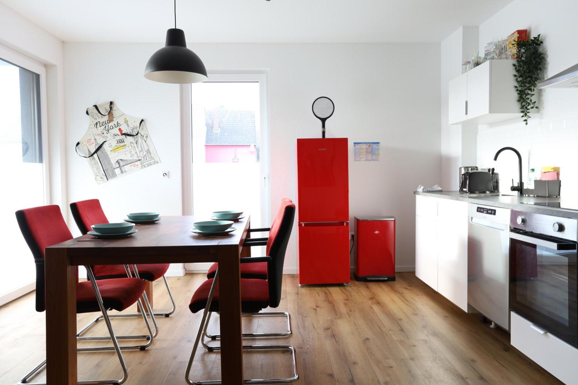 Apartment "New York" In Erftstadt - 3 Zimmer & 91Qm - Nahe Koeln, Messe, Phantasialand & Bonn - Familienurlaub Oder Business Trip エクステリア 写真